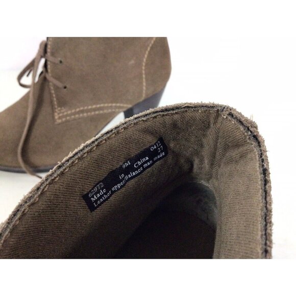 Clarks Suede Ankle Boots Womens 9 - Picture 4 of 7